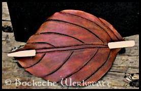 Barrette Leaf -  with wooden stick